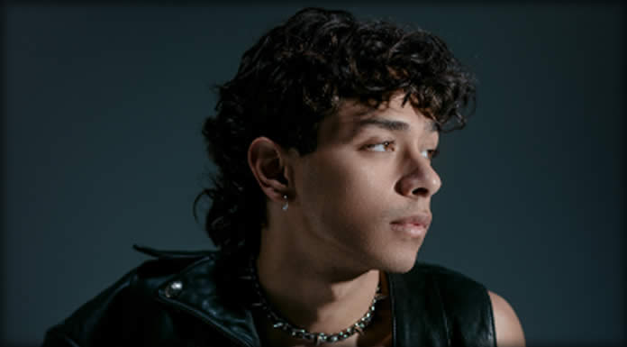 Justice Carradine Presenta Su EP Debut: “What A Weird Dream” Y El Sencillo Y Video “How It Ends” Justice Carradine Presenta Su EP Debut: "What A Weird Dream" Y El Sencillo Y Video "How It Ends"