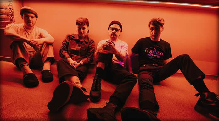 LIFE Presenta Su Nuevo Sencillo: "Hull Sky" Y El Video Oficial De "Shipping Forecast"