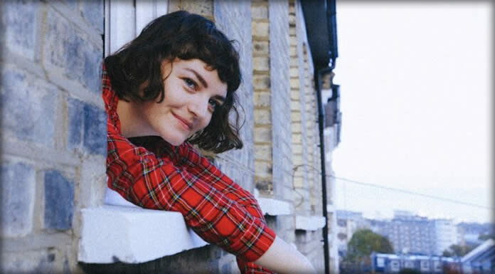 Lande Hekt Estrena Su Nuevo Álbum En Solitario: “House Without A View” Lande Hekt Estrena Su Nuevo Álbum En Solitario: "House Without A View"