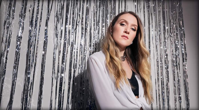Myra Granberg Estrena Su Nuevo Sencillo: “Grammofon” Myra Granberg Estrena Su Nuevo Sencillo: "Grammofon"