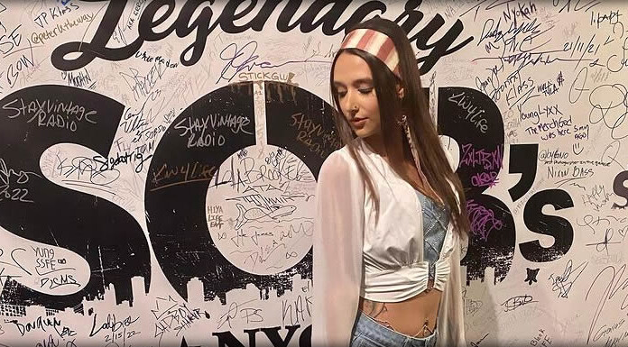 Nikki Taylor Presenta Su Nuevo Sencillo: “Fake Luv” Nikki Taylor Presenta Su Nuevo Sencillo: “Fake Luv”