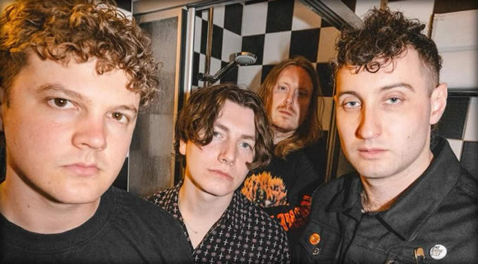 Sea Girls Presenta Su Nuevo Sencillo: “Falling Apart” Sea Girls Presenta Su Nuevo Sencillo: "Falling Apart"