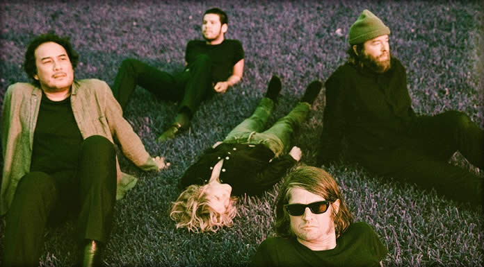 The Black Angels Presentan Su Nuevo Sencillo Y Video: “Empires Falling” The Black Angels Presentan Su Nuevo Sencillo Y Video: "Empires Falling"