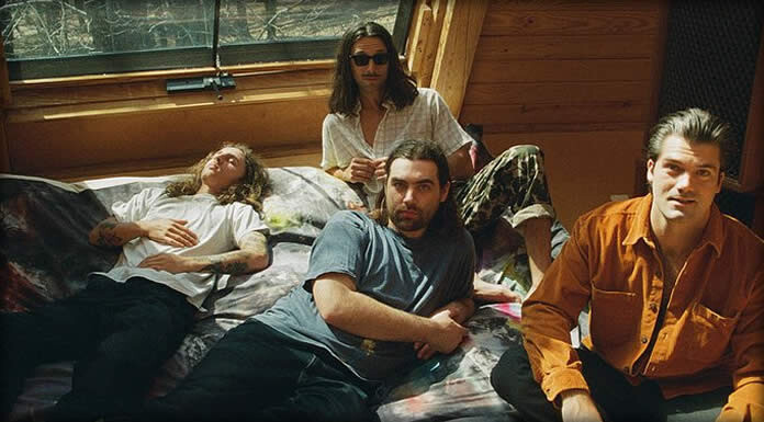 Turnover Presenta Su Nuevo Sencillo Y Video: “Ain’t Love Heavy” Ft. Bre Morell Turnover Presenta Su Nuevo Sencillo Y Video: "Ain't Love Heavy" Ft. Bre Morell