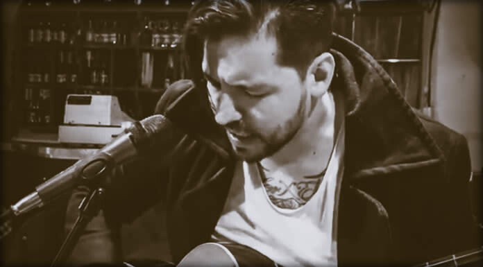 xCRISx EDGE Debuta Como Solista Presentando Su Versión De: "La Cinta Rosa" De Lucio Battisti