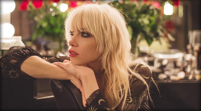 Carly Rae Jepsen Presenta Su Nuevo Álbum: “The Loneliest Time” Carly Rae Jepsen Presenta Su Nuevo Álbum: "The Loneliest Time"