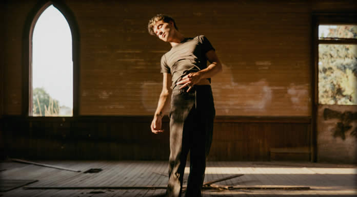 Daniel Seavey Lanza Su Primer Sencillo Y Video Como Solista: “Can We Pretend That We’Re Good?”
