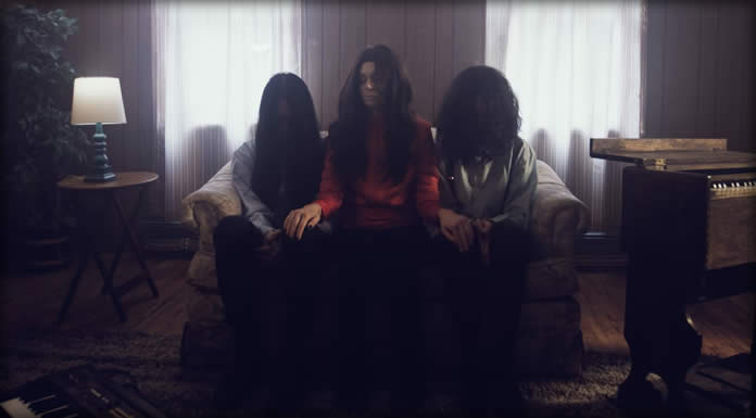 Dead People Presenta Su Nuevo Sencillo: “River” Y Anuncia Su Álbum Debut “We Love” Dead People Presenta Su Nuevo Sencillo: “River” Y Anuncia Su Álbum Debut