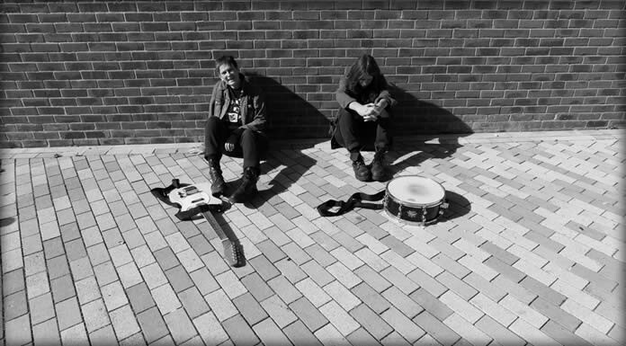 Deux Furieuses Estrenan Su Nuevo Sencillo Y Video: “Our Day Will Come” Deux Furieuses Estrenan Su Nuevo Sencillo Y Video: “Our Day Will Come”