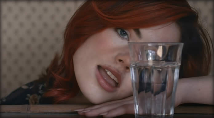 Genevieve Stokes Presenta Su Nuevo Sencillo Y Video: “Running Away” Genevieve Stokes Presenta Su Nuevo Sencillo Y Video: "Running Away"