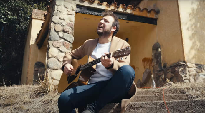 Joaco Amor Presenta Su Nuevo EP: “Andaluz 2” Y El Video Oficial De “Fuera De Foco” Joaco Amor Presenta Su Nuevo EP Andaluz 2 Y El Video Oficial De Fuera De Foco