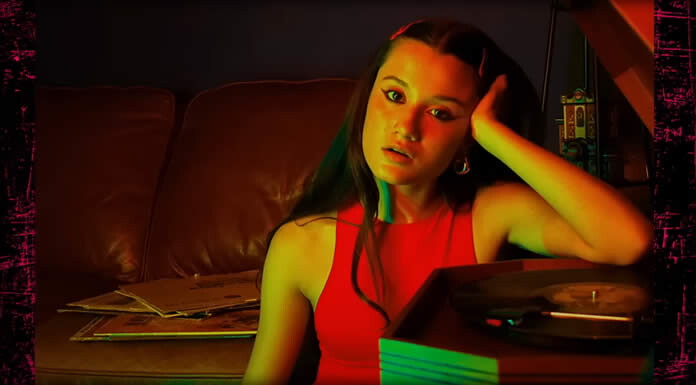 Joaquina Lanza Dos Nuevos Sencillos: "Freno" + "Rabia" (Video)