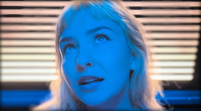 KEANA Estrena Su Nuevo Sencillo: "In My Head (Ah Ah)"