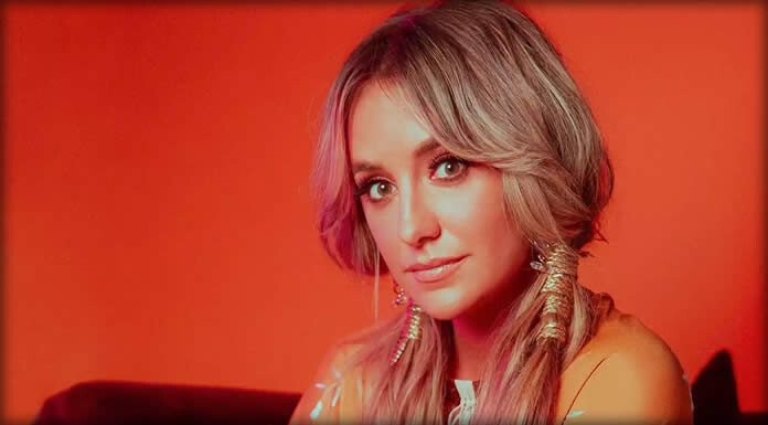 Lainey Wilson Presenta Su Nuevo Álbum: “Bell Bottom Country” Lainey Wilson Presenta Su Nuevo Álbum: "Bell Bottom Country"