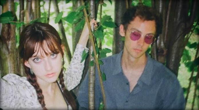 Little Fuss Presenta Su Nuevo Sencillo: “She’s a Liar” Little Fuss Presenta Su Nuevo Sencillo: "She's a Liar"