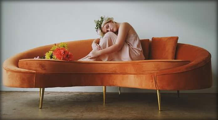 Remy Reilly Estrena Su Nuevo Sencillo: "Avalanche"