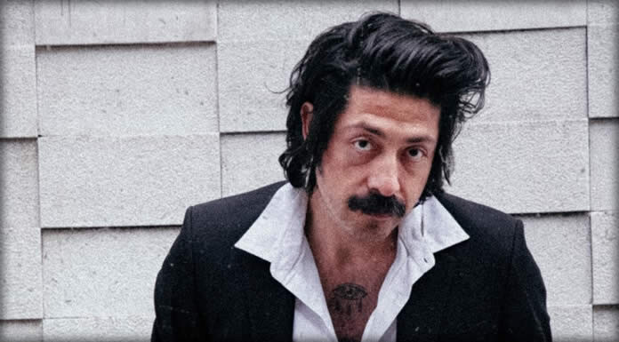 Ronco Estrena Su Nuevo Sencillo Y Video: “Tetas De Miel”