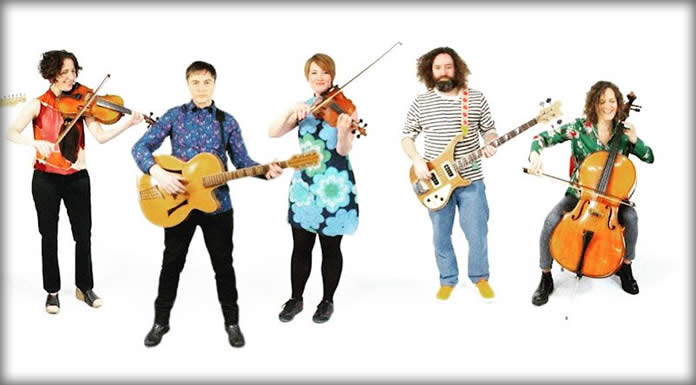 Starry Skies Presenta Su Nuevo Sencillo: "Light In Your Soul"