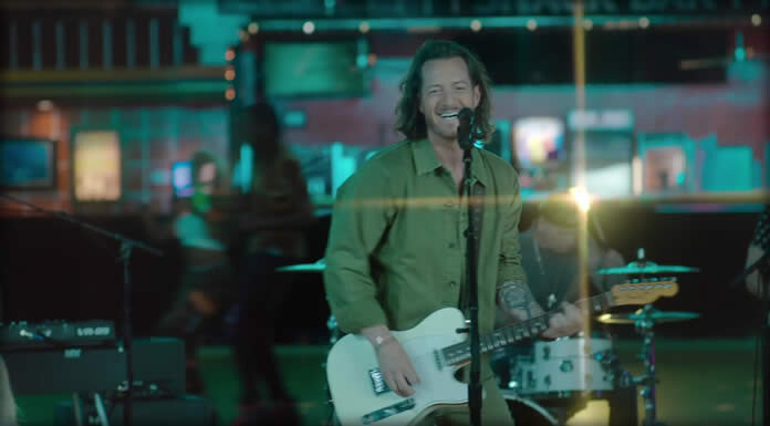 Tyler Hubbard Presenta El Video No-Oficial De Su Sencillo: “Baby Gets Her Lovin’” Tyler Hubbard Presenta El Video No-Oficial De Su Sencillo: “Baby Gets Her Lovin’”