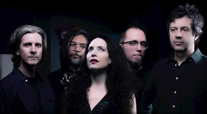 Elk City Estrena Su Nuevo Sencillo Y Video: “Apology Song” Elk City Estrena Su Nuevo Sencillo Y Video: "Apology Song"