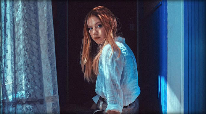 Faith Marie Presenta Su Nuevo Sencillo Y Lyric Video: "Rock Bottom"