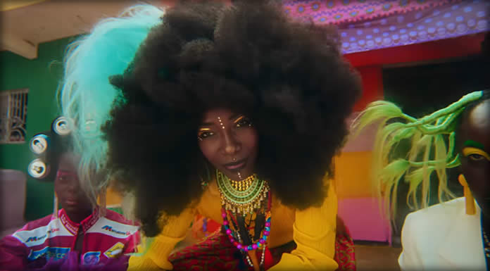 Fatoumata Diawara Lanza Su Nuevo Sencillo Y Video: “Nsera” Ft. Damon Albarn