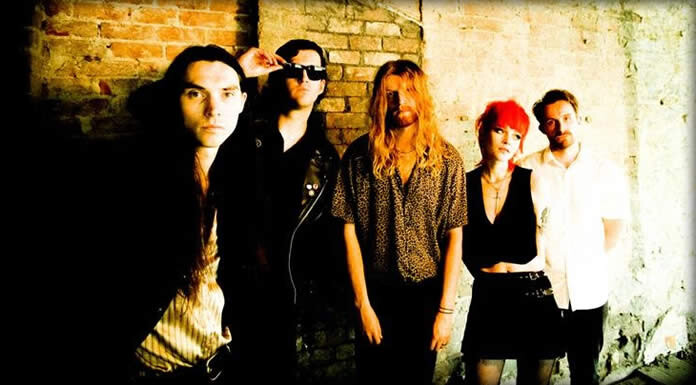 James And The Cold Gun Presentan Su Nuevo Sencillo Y Video: “Chewing Glass” James And The Cold Gun Presenta Su Nuevo Sencillo Y Video: "Chewing Glass"