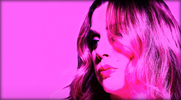 KiKi Holli Lanza Su Nuevo EP: “Chemical Love” KiKi Holli Lanza Su Nuevo EP: "Chemical Love"