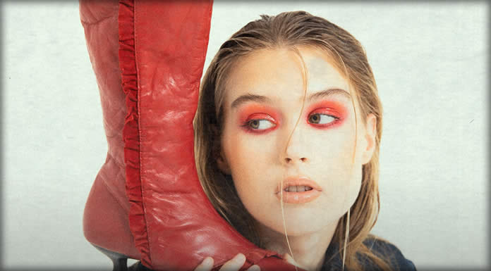 Paula Jivén Presenta Su Versión De: "It's My Life" De Jon Bon Jovi