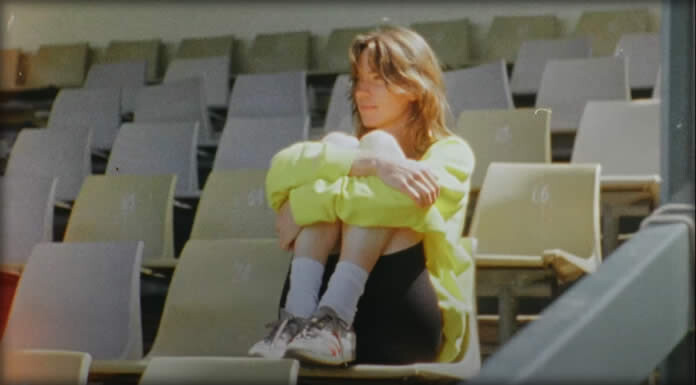 Phoebe Go Lanza Su EP Debut: “Player” Y El Video Oficial De “Be The Player, Not The Poet” Phoebe Go Lanza Su EP Debut: "Player" Y El Video Oficial De "Be The Player, Not The Poet"