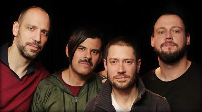 She Is Dead Estrena Su Nuevo Sencillo Y Video: “Survival Toolkit” She Is Dead Estrena Su Nuevo Sencillo Y Video: "Survival Toolkit"