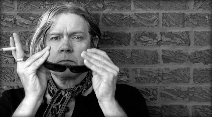 Chris Connelly Presenta El Sencillo Y Video: "Union Square West"