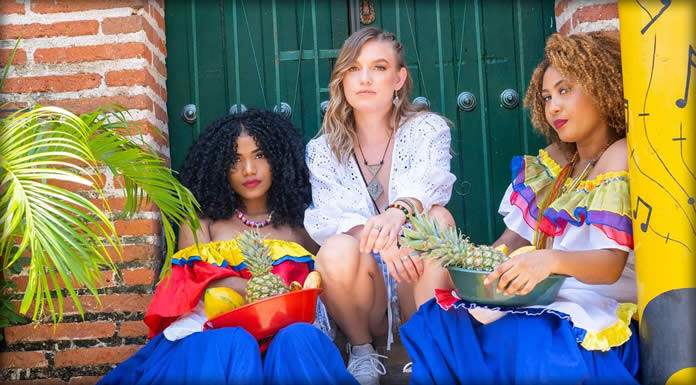 Kelsie Kimberlin Estrena Su Nuevo Sencillo Y Video: "Fruit Basket"