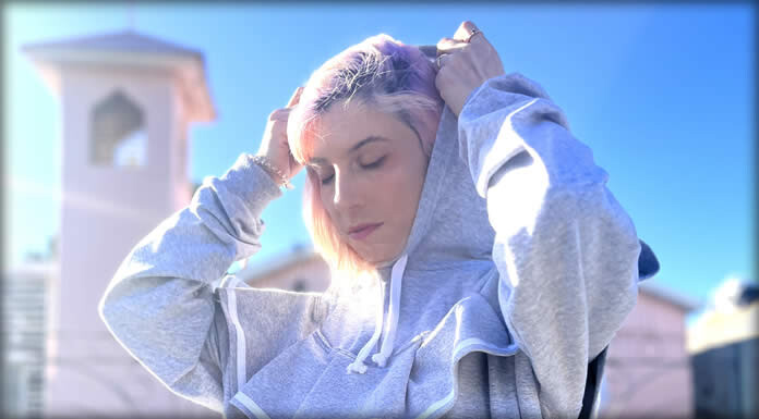 Marina Fages Lanza Su Nuevo Sencillo: "Escama De Vidrio"