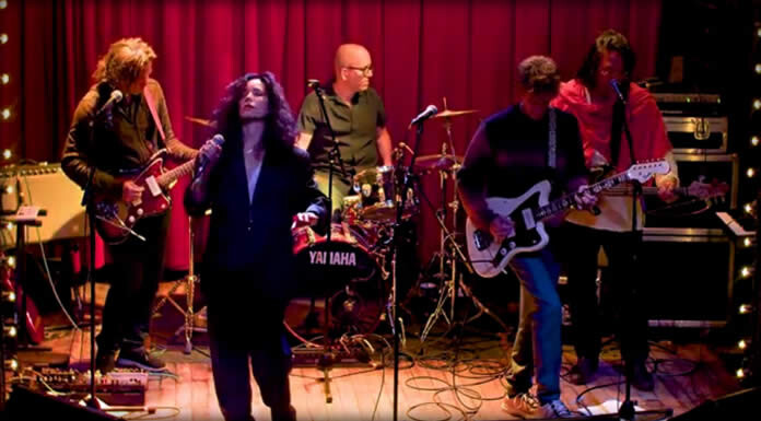 Elk City Presenta Nuevo Video En Vivo De: “Floating Above The Water” Elk City Presenta Nuevo Video En Vivo De: "Floating Above The Water"