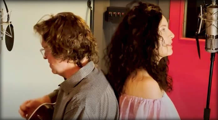 Gramercy Arms Comparte Versión Acústica Via Magic Door Session De: “Yesterday’s Girl” Gramercy Arms Comparte Versión Acústica Via Magic Door Session De: "Yesterday's Girl"