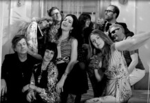 Gramercy Arms Presenta Su Nuevo Sencillo Y Lyric Video: "Tricky Love Stuff"