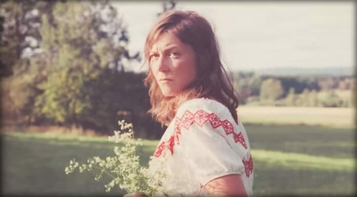 Hanna Enlöf Presenta Su Nuevo Sencillo: “Brave For You” Hanna Enlöf Presenta Su Nuevo Sencillo: "Brave For You"