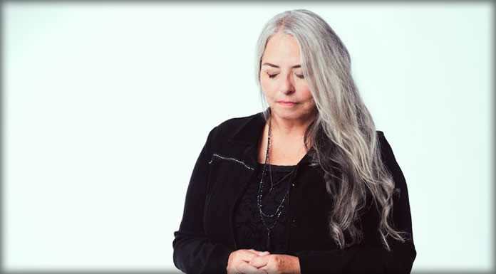 Lynn Miles Presenta Su Nuevo Sencillo: "Highway 105"