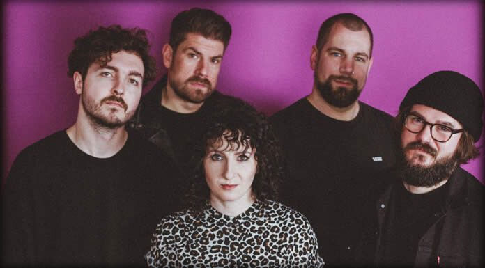 Melonball Presenta Su Nuevo Sencillo: "Sicker"