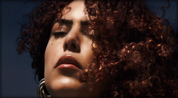 Sabrina Bellaouel Presenta Su Nuevo Sencillo: "Eclipse"