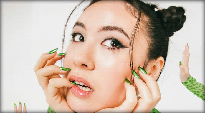 Emei Presenta Su Nuevo Sencillo Y Lyric Video: “Scatterbrain” Emei Presenta Su Nuevo Sencillo Y Lyric Video: "Scatterbrain"