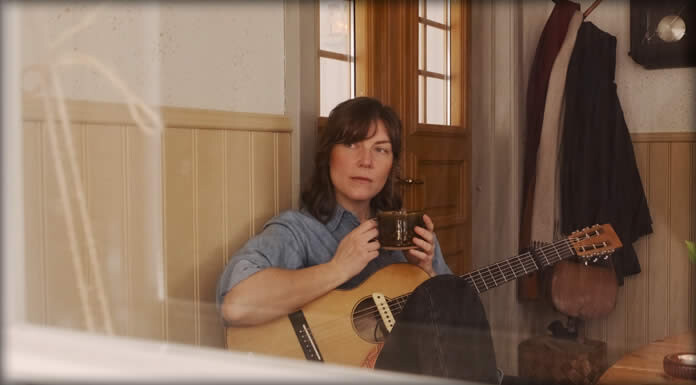 Hanna Enlöf Presenta Su Nuevo Sencillo Y Video: “While Days Unwind” Hanna Enlöf Presenta Su Nuevo Sencillo Y Video: "While Days Unwind"