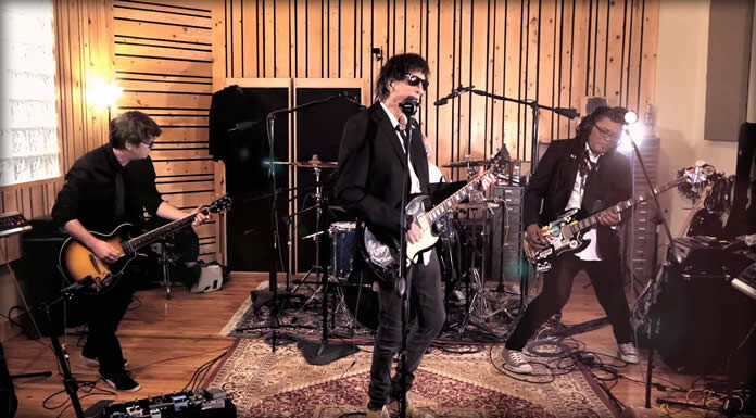 Mickey Leigh's Mutated Music Presenta Un Video Live In-Studio De: "Loneliness"