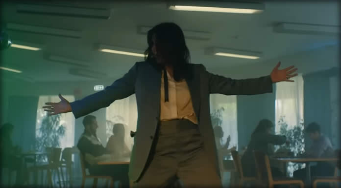 Nanna Presenta Su Nuevo Sencillo Y Video En Solitario: “Crybaby”