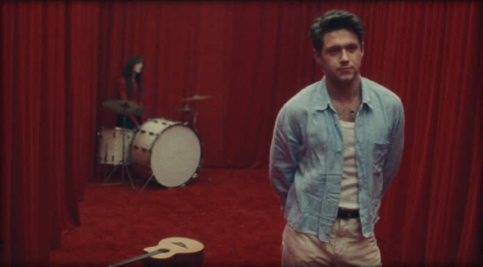 Niall Horan Presenta El Video Oficial De Su Sencillo: "Heaven"