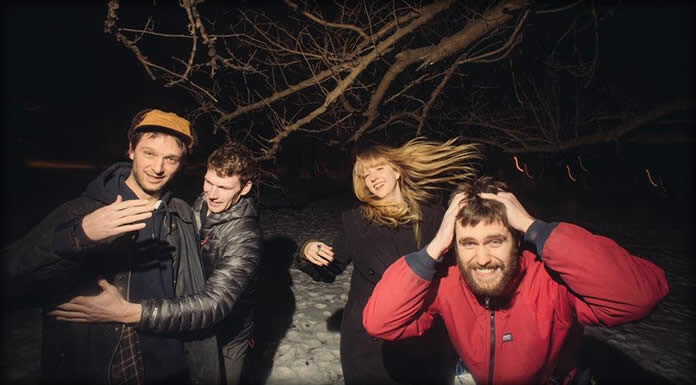 Slow Pulp Presenta Su Nuevo Sencillo Y Video: “Cramps” Slow Pulp Presenta Su Nuevo Sencillo Y Video: "Cramps"