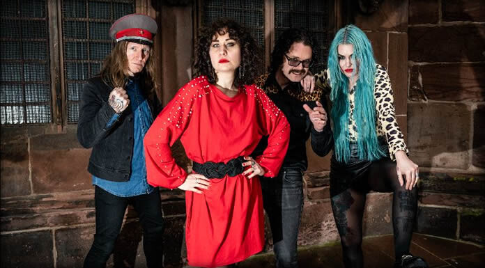 The Baboon Show Presenta Su Nuevo Álbum: "God Bless You All"