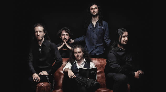 Avaland Presenta Su Nuevo Álbum: “The Legend Of The Storyteller” Y El Video De “To Be The King” Avaland Presenta Su Nuevo Álbum: "The Legend Of The Storyteller" Y El Video De "To Be The King"