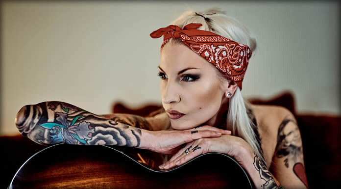 Linda Varg Presenta Su Nuevo Sencillo: "Fuck It Up"